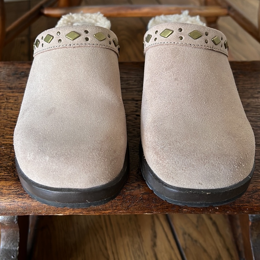 Ugg clogs - Picture 3 of 5
